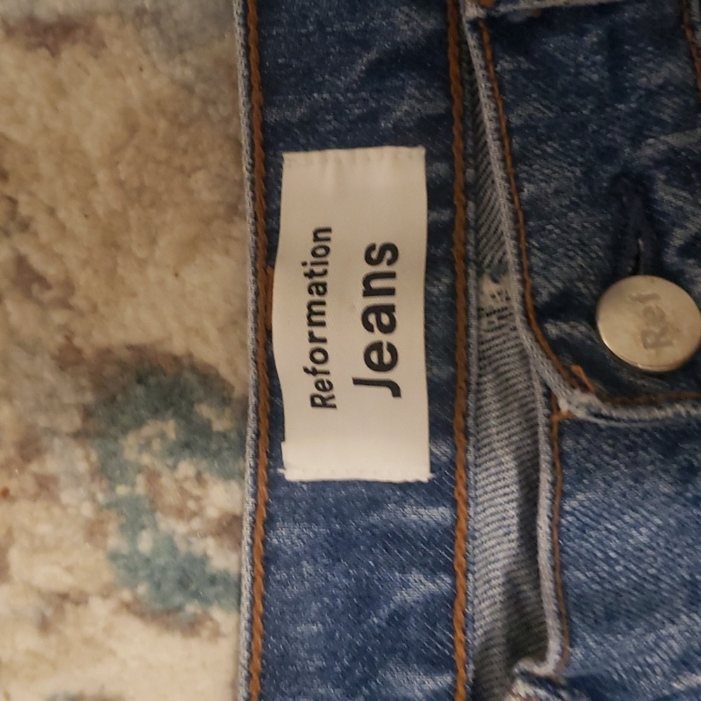Reformation Star Jean - Picture 3 of 5